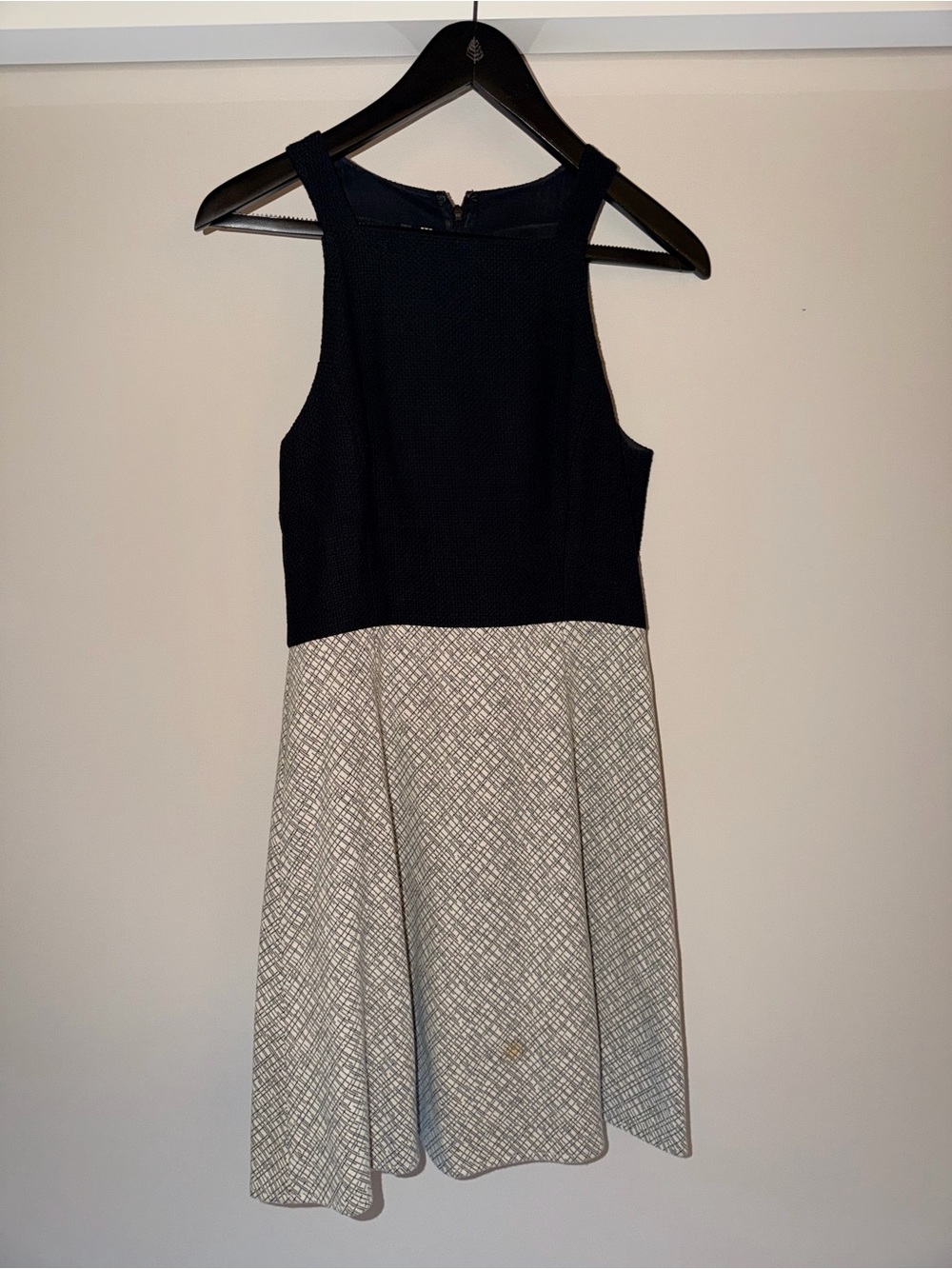 Black and White Sleeveless A-Line Dress